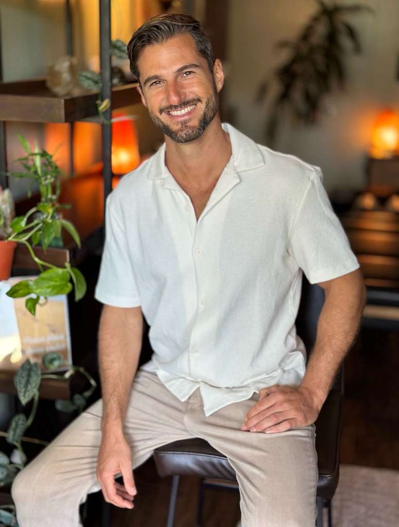 Holistic chiropractor san diego, spinal adjustment, nervous system regulation